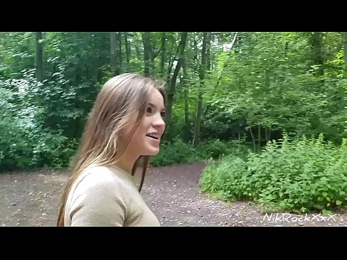 ❤️ Na ba da shawara ga Evelina cewa mu yi fuck a wurin jama'a! Tace eh. Sai na bata ta a jaki na cusa mata baki. Sai taji haushin kanta. a batsa% ha.pornovore.ru ❌